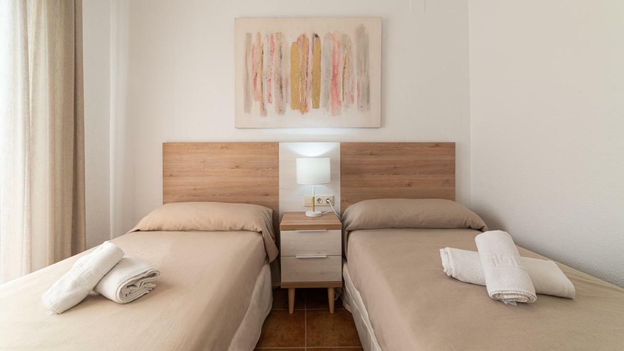 Apartamentos Costaluz Las Dunas Ісла-Канела Екстер'єр фото